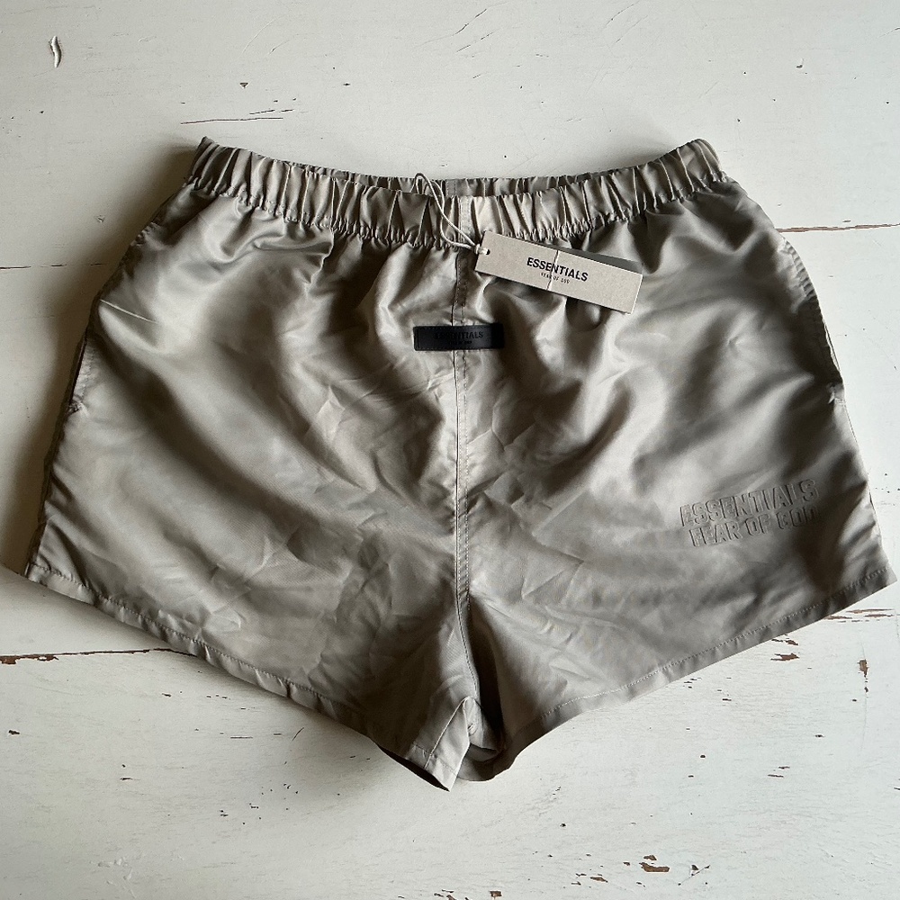 NWT Fear of God Essentials Nylon Lined Smoke Beige Shorts Size Large PacSun.